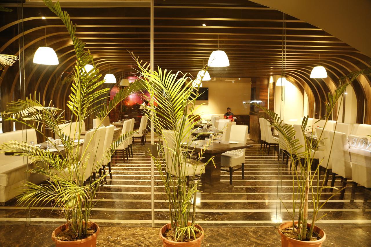 Hotel Orange Agra  Eksteriør billede